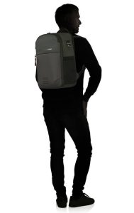 תיק גב למחשב 14.1 ולנסיעות סמסונייט Samsonite Moderny 28