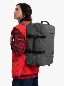 תיק נסיעות קטן על גלגלים למטוס + רצועות גב Eastpak Strapverz S